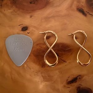 14k Yellow Gold Twisted Hoops